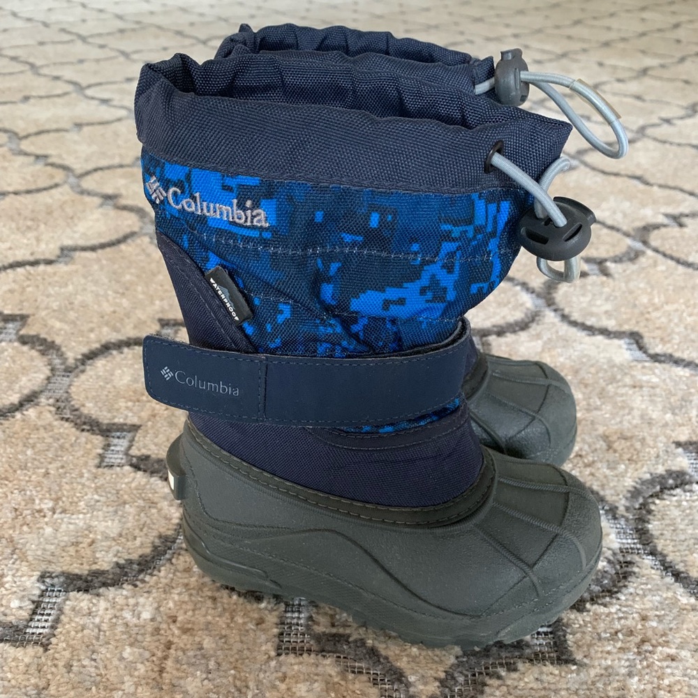 Columbia Toddler winter boots- SZ 8 unisex